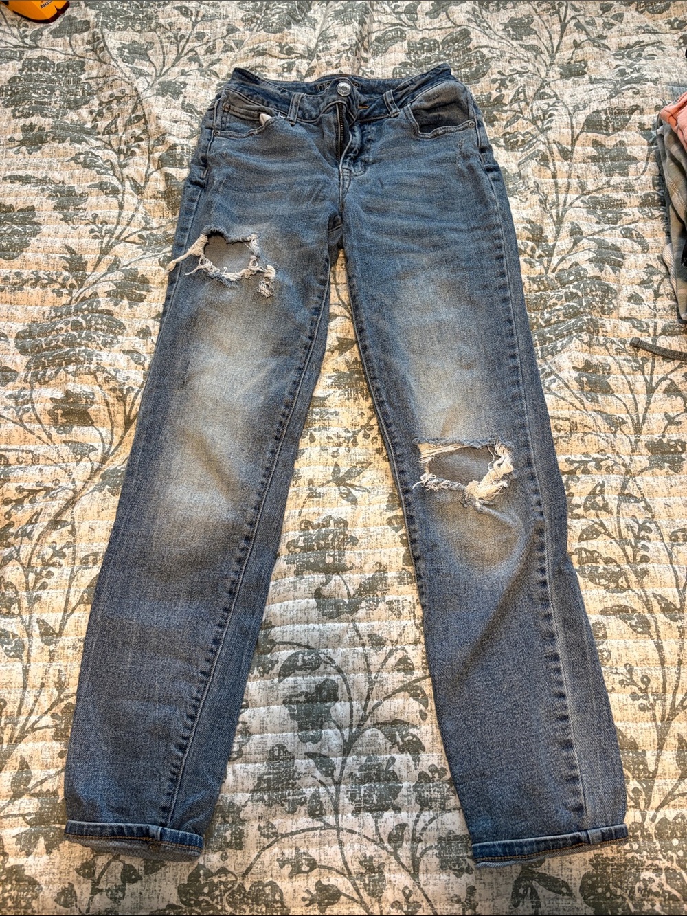 Women's Maurice’s Distressed Blue Denim Jeans Size 0 Long